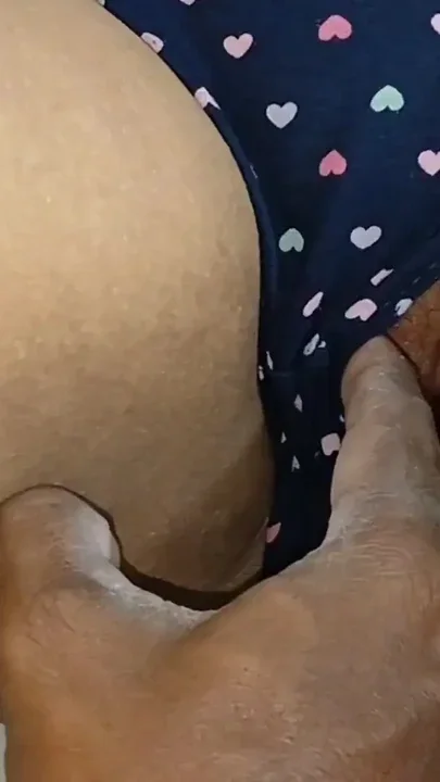 FIRST TIME DESI BHABHI NUDE MISSIONARY SEX Clip 1