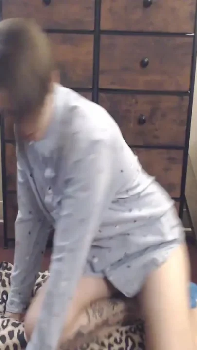 Tearing up my Xmas dress shirt