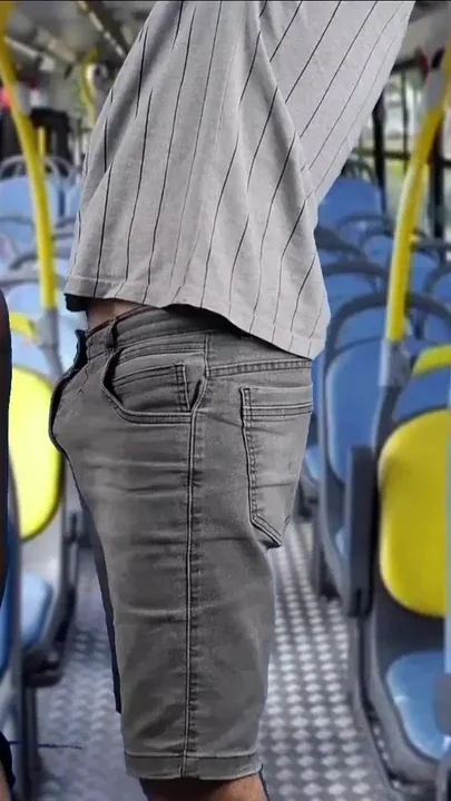 Sex in public public transport Clip 1