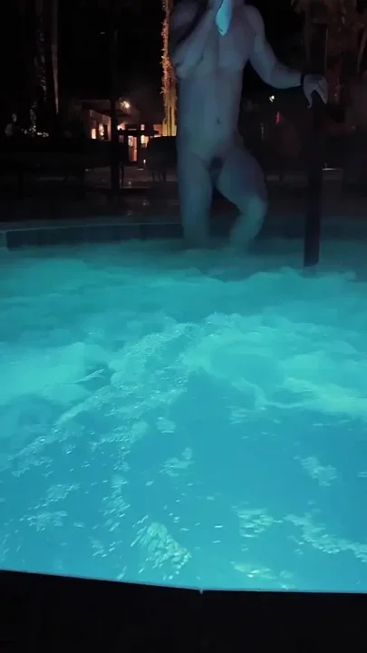 Steamy Asian Muscle God Hot Tub Flex Ass Tease & Poolside Cum Explosion