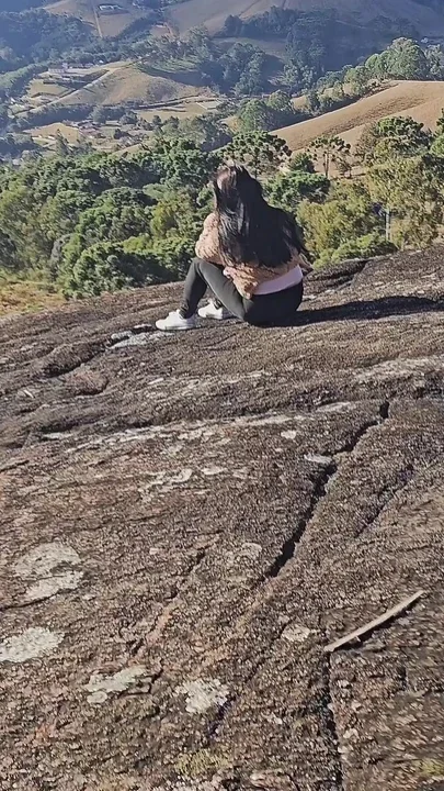 Husband Didn't Want to Accompany Wife to the Viewpoint so I the Tour Guide Ate Her Hot Ass