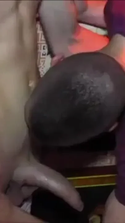 Matt Kenedy fucked by the xxl cock of Justin