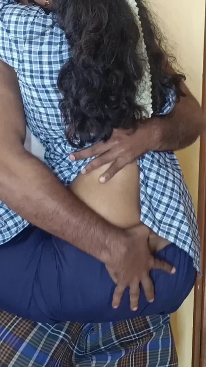 South Indian school student uniform viral video Clip 1