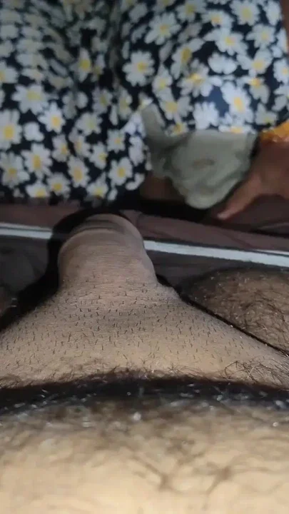The sister-in-law in the neighborhood comes to my room and sucks my penis and