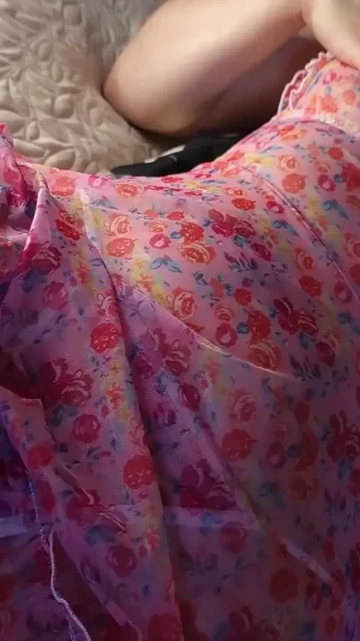 Step-dad Don't Take My Virginity She Let Her Stepfather to Rub His Penis and Ejaculate