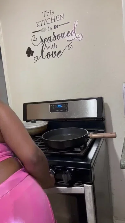 I love getting fuck and I love cooking food on YouTube and TikTok Clip 1