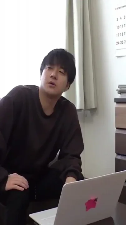 From Door-to-door Sales to Unexpected Romance -ep1