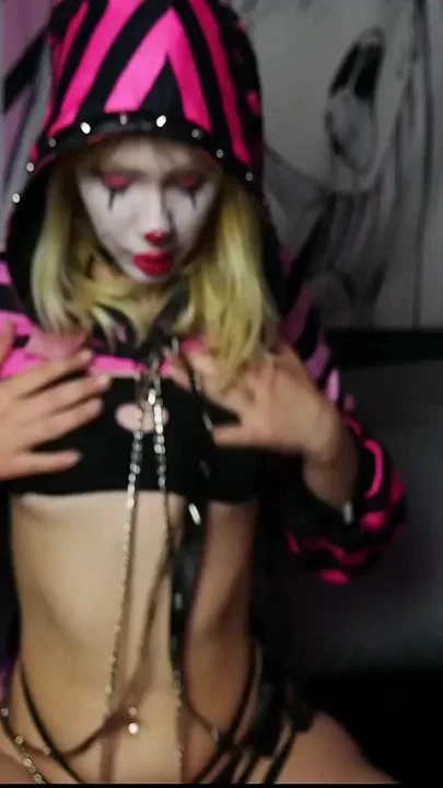 Clown Bunny Plug & Cum