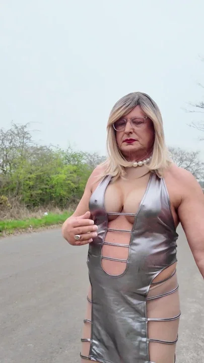 Sexy Crossdresser kellycd2022 out for a drive in sexy silver dress and pantyhose