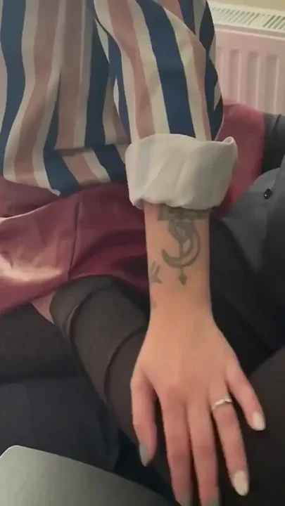 Hot Secretary Sucking Bosss Big Cock Just an Average Day at the Office