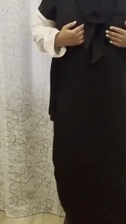 Arab Stepsister in Sheer Pantyhose Masturbates