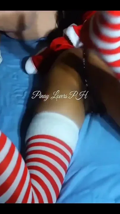 Santa Claus Is Cumming Christmas Sex with Stepsister
