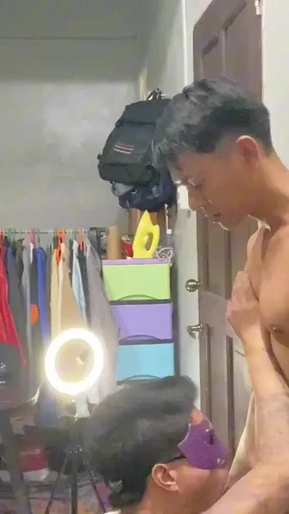 Sucking Jak Maliks big dick and got chocked Clip 1