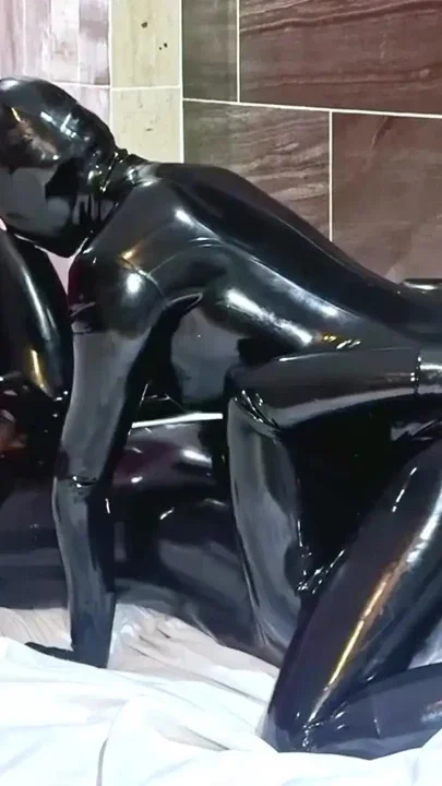 Double dildo fun T2 we love to suck dicks - Alex Latex Clip 1