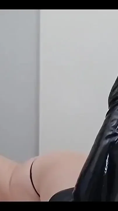 Twerking and Teasing in Thigh High Boots