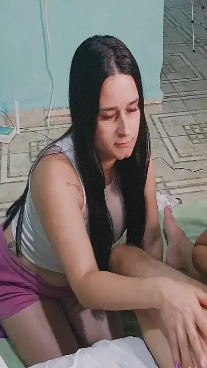 Best Friends Share Boyfriend's Penis