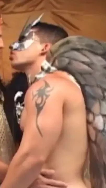 Muscular emperor fucks serve