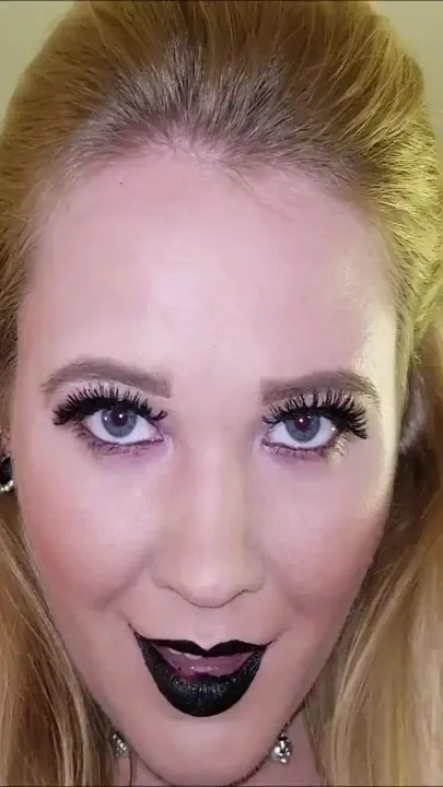 Stepmommy Succubus