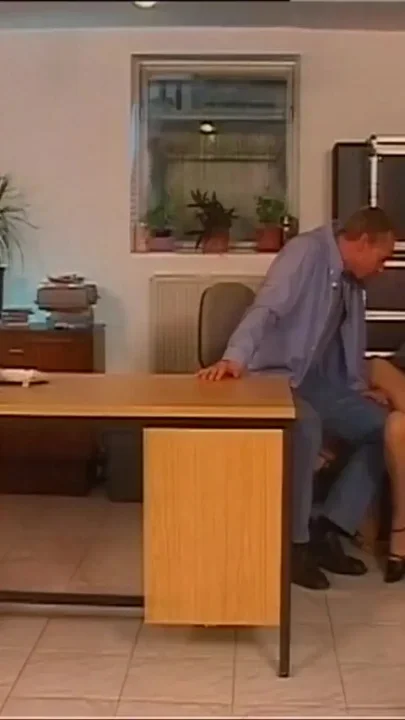 Hot Sexy Busty MILF Secretary Fucked and Cummed in Mouth by Monster Cock Vintage