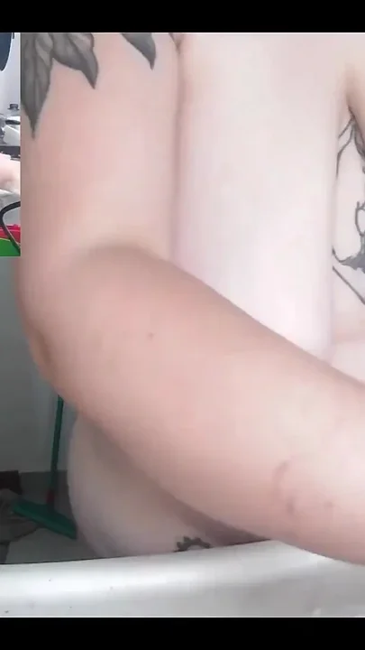 Doing the Dishes Naked