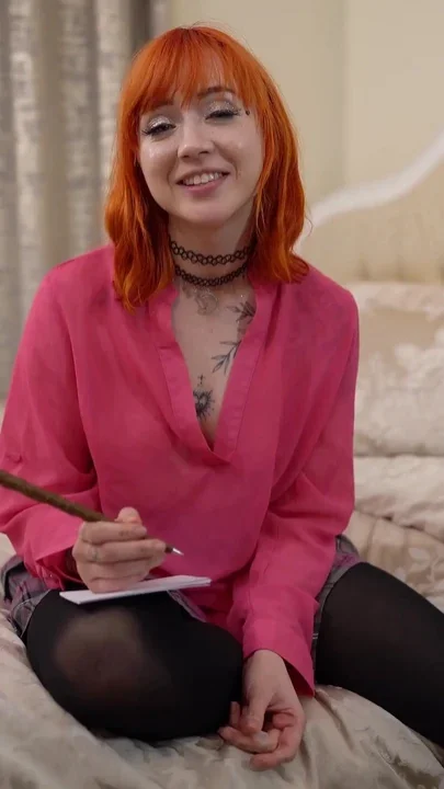 Eva Ray - Stare at My Cleavage