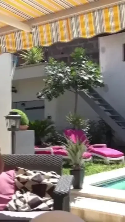 The twink Kevin ass fucked bareback by a Ymeric Deville outdoor