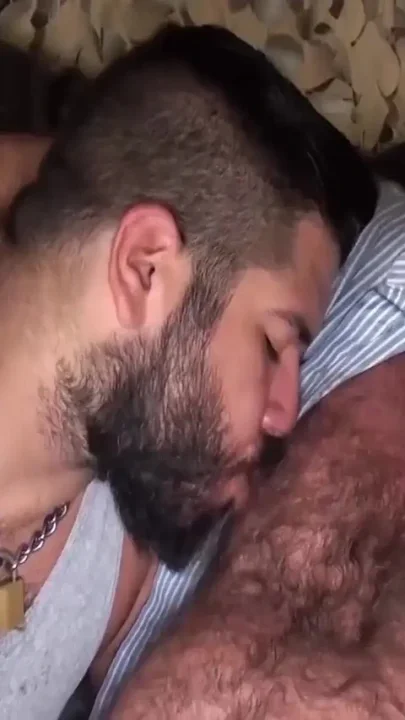 HAIRYANDRAW - Latin Lanz Adams barebacked by old Chuck Collier