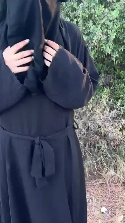 Lebanese Hijab bitch playing with her pussy in the forest and squirting Clip 1