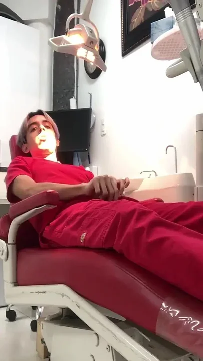 Jerking off at dental clinic pt 1