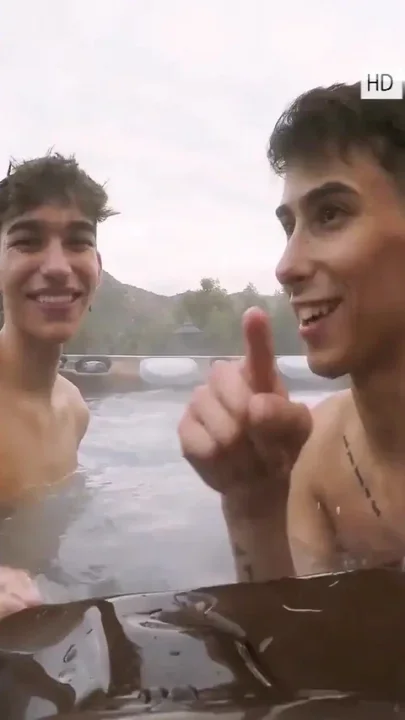 NextDoorTwink - Intense cumshots for two cute twinks
