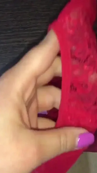 Alice Shows Her New Panties