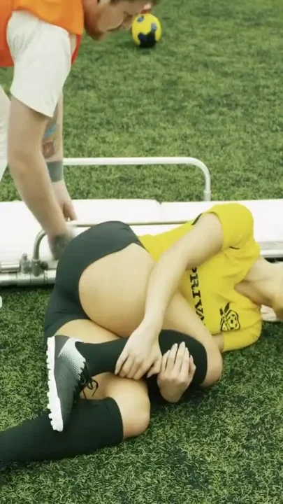Blanche Bradburry succumbs to anal treatment