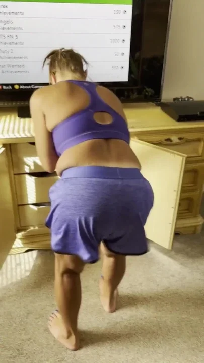 Undressing and doing nude poses and of course spreading my ass