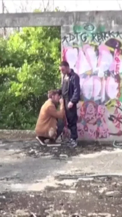Femintate twink fucked by badboy in exhib outdoor place