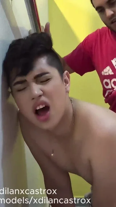 HETERO CUMS INSIDE THE ASS OF HIS GAY TWINK NEIGHBOR AND LEAVES HIS ASS OPEN