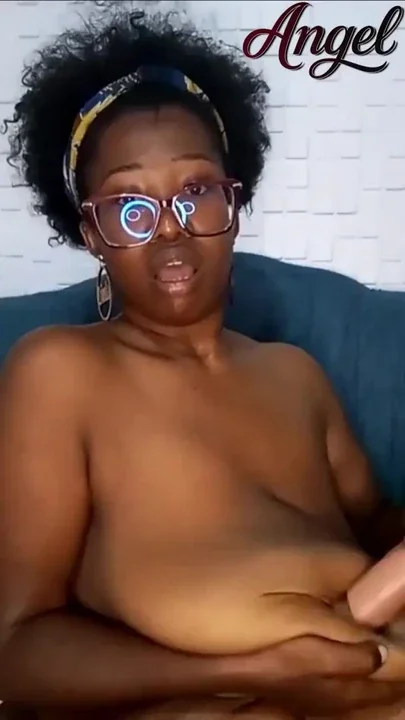 A simple busty masturbating and having fun alone Clip 1