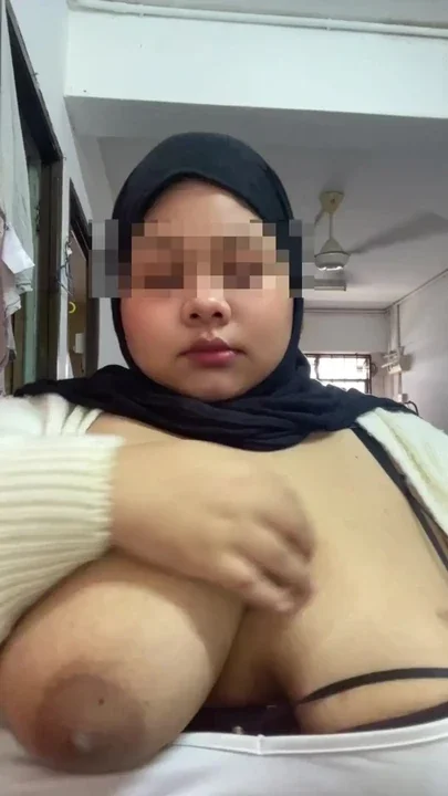 Horny hijabi massage big titty Clip 1