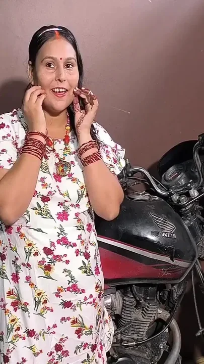 Stepbrother Left His Stepsister to Learn Bike Riding