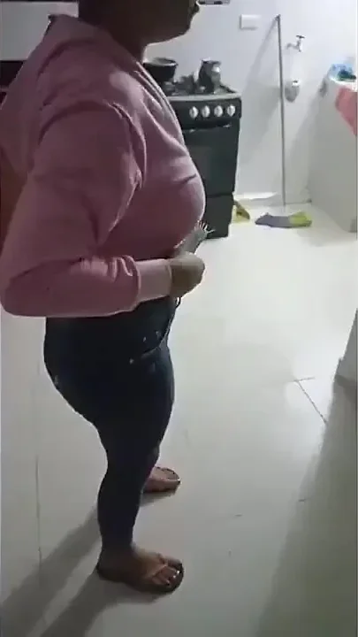 18 year old brunette big saggy tits from New York United States fucking her