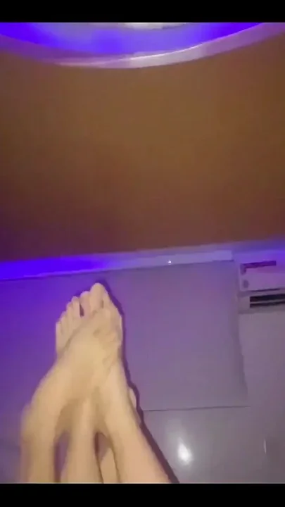 Kissing My Boyfriend Feet