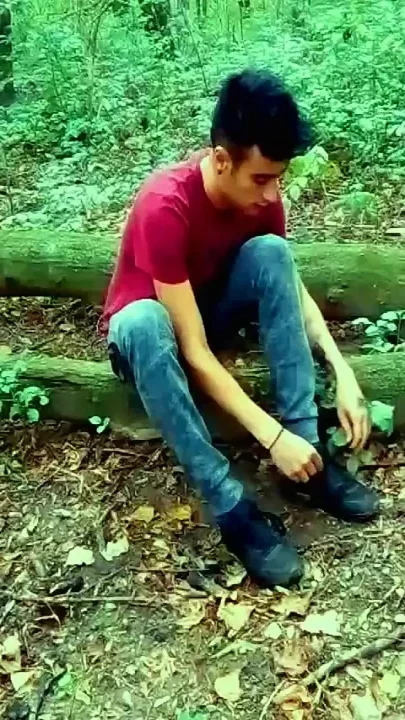 Twink Is Pissing and Cumming on His Dirty Used Sneakers 1