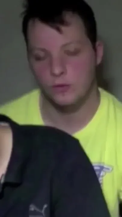 Young dude fucked by older bisex