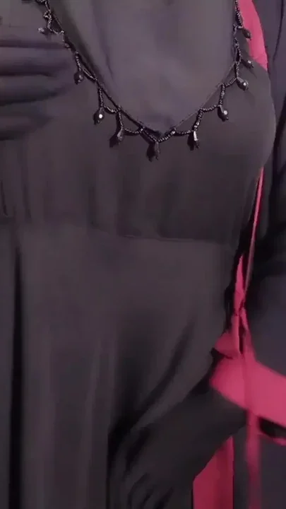Hijabi Muslim beautiful woman having sex with cook Shyamal Clip 2