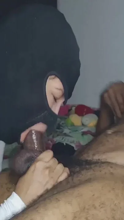 Cumlombian Dickdrainer