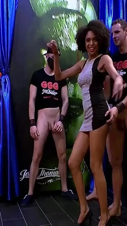 Ggg John Thompson - Luna Curazon Sperma Superstar Gangbang