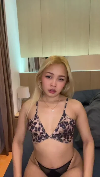 Aria teasing 1