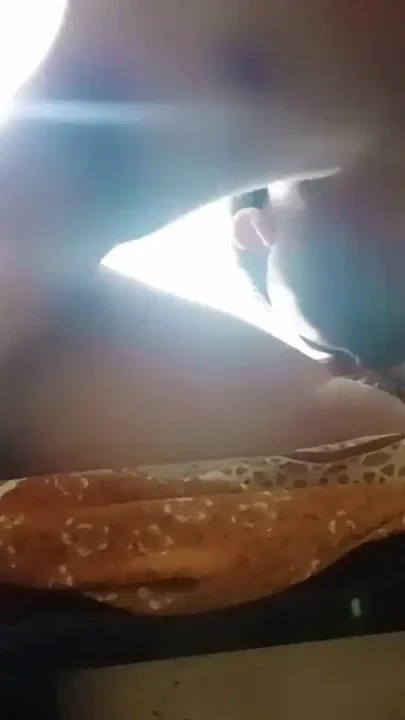 DESI ROMANC Clip 2