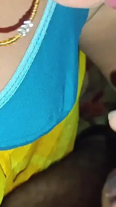 Apne pati ke aujar ki massage muh se ki Clip 2