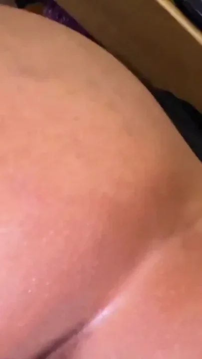 Big Ass Punjabi Muslim Aunty Stuck Under Bed Then She want fuck from Stranger