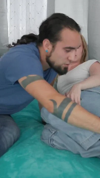 Blonde Taylor Rae Gets Pounded by Black Friend in Front Husband